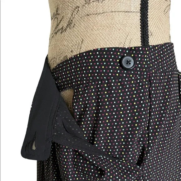 Old Navy Black Fully Lined Mini Skirt Size 4 - Picture 7 of 16